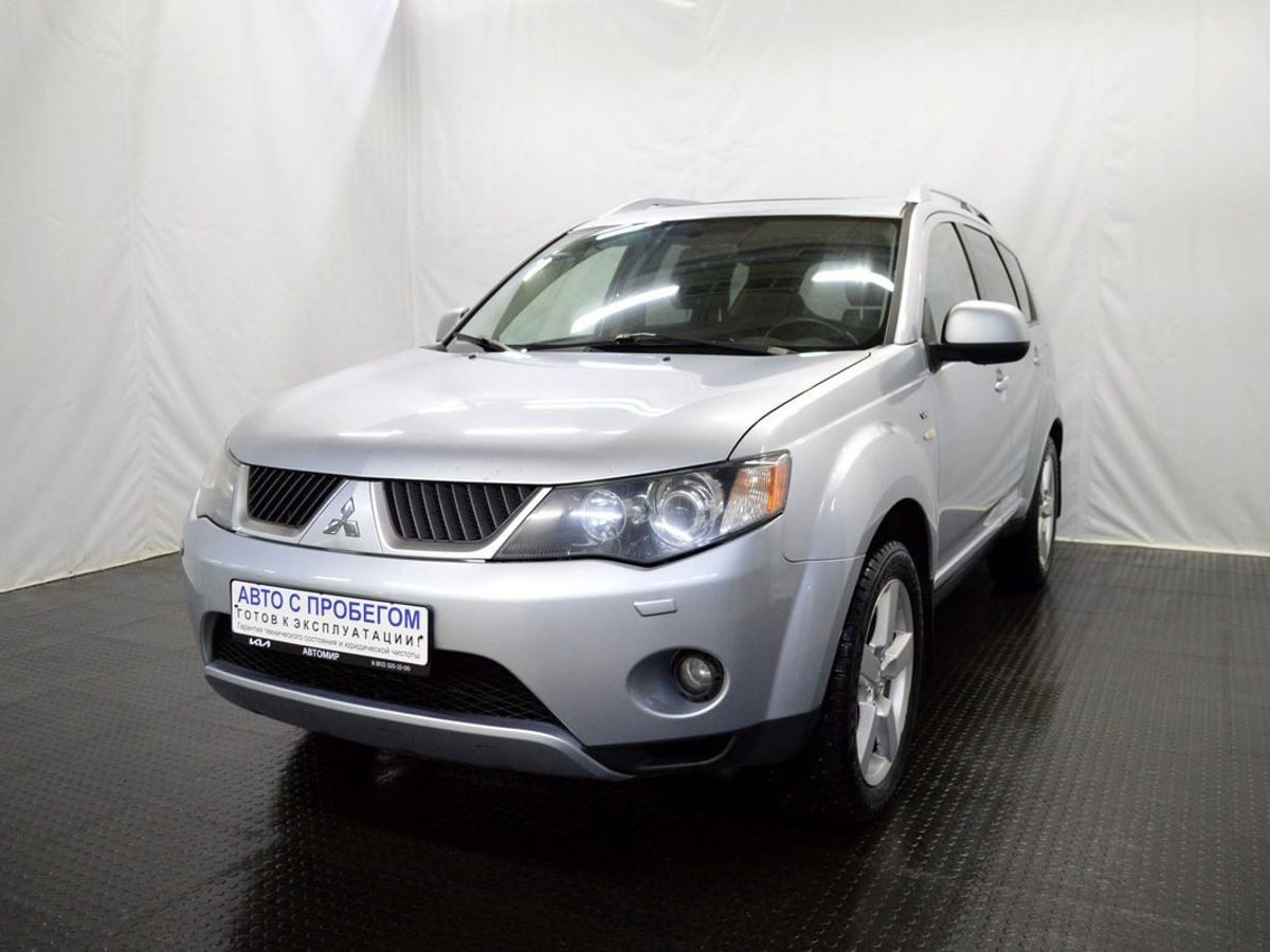 Mitsubishi Outlander 2008 с пробегом 300523 км в Санкт-Петербурге, цена 935  000 ₽ | Колёса авто